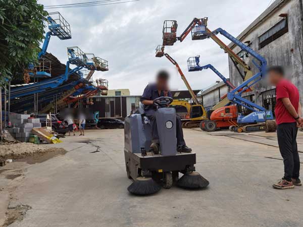 電動掃地車應用場景與優(yōu)勢 電動掃地車應用場景與優(yōu)勢