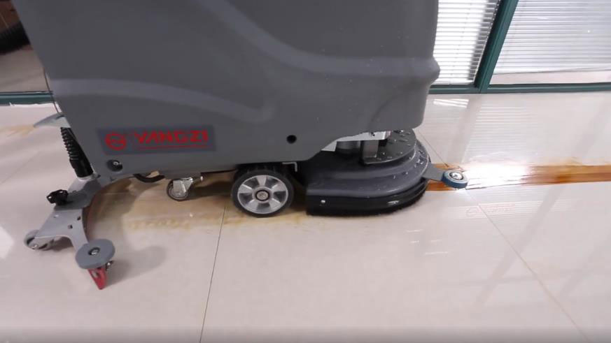 洗地機的使用方法及清潔效果 洗地機的使用方法及清潔效果