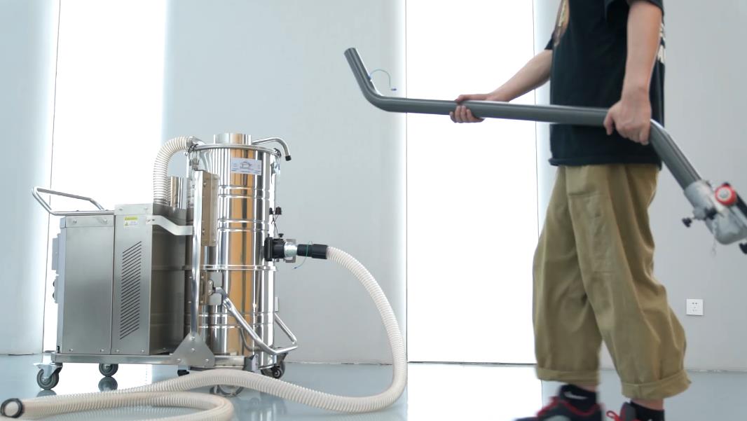 面對面粉粉塵爆炸風險-使用揚子防爆吸塵器 面對面粉粉塵爆炸風險-使用揚子防爆吸塵器